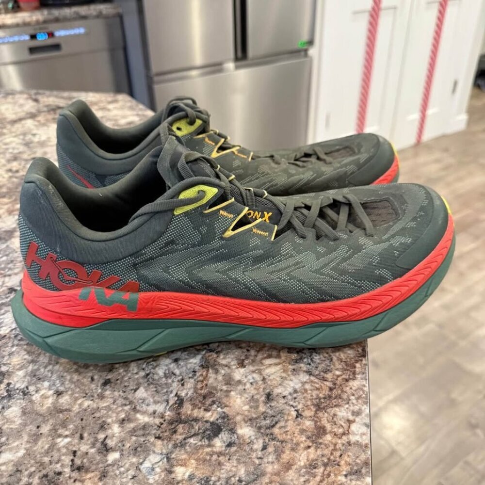 Hoka one one tecton X size 13